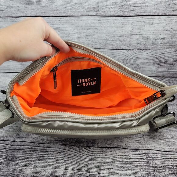 Think Royln Bank Street Puffy Crossbody Bag - Picture 4 of 10
